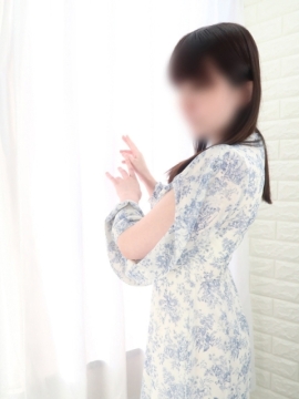 ゆうな新人